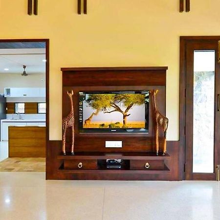 Vacation Villa-Devraj Residency - Bhuj, Kutch Zewnętrze zdjęcie