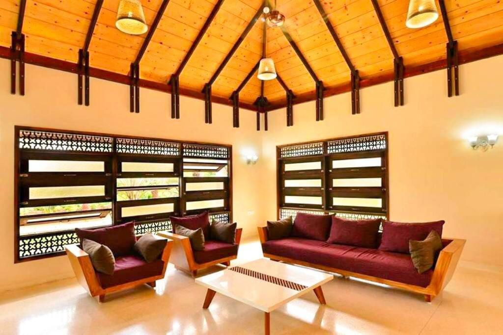 Vacation Villa-Devraj Residency - Bhuj, Kutch Zewnętrze zdjęcie